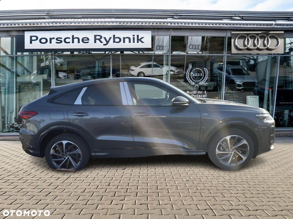 Audi Q5 Sportback - 6