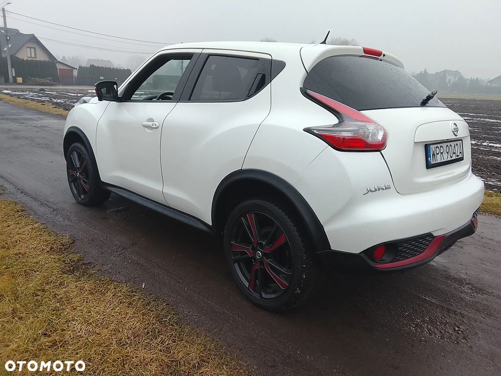 Nissan Juke 1.6 Acenta Xtronic - 4