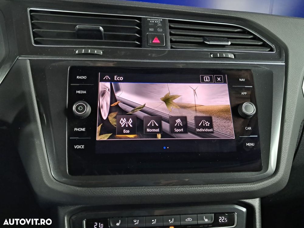 Volkswagen Tiguan - 21