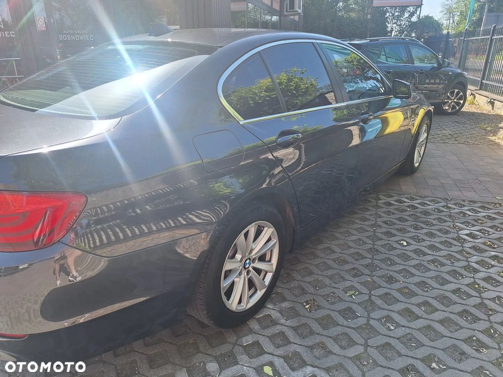 BMW Seria 5 520d Sport-Aut BluePerformance - 31