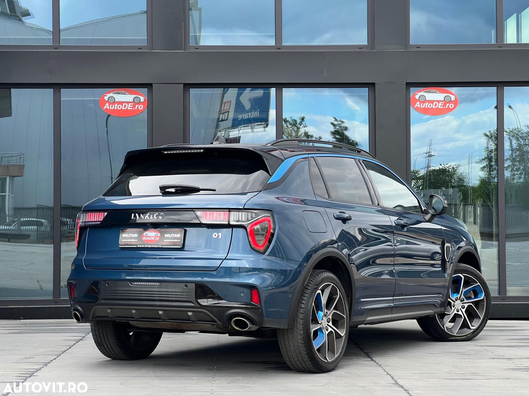 Lynk&Co 01 - 3