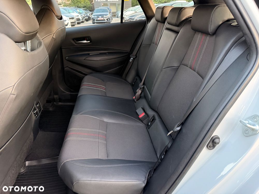 Toyota Corolla 2.0 Hybrid GR Sport - 26