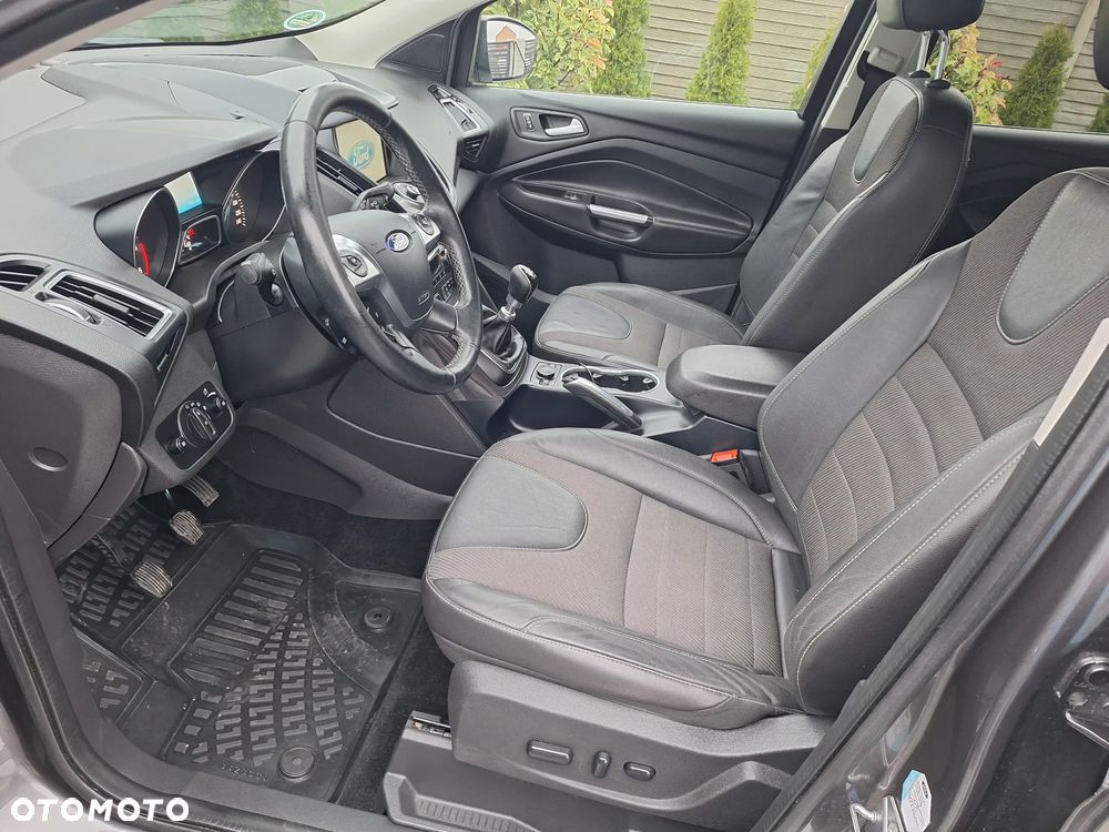 Ford Kuga 2.0 TDCi 4x4 Individual - 12