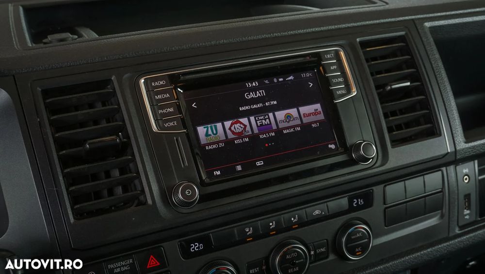 Volkswagen Caravelle T6 2.0 TDI KR Comfortline DSG - 10