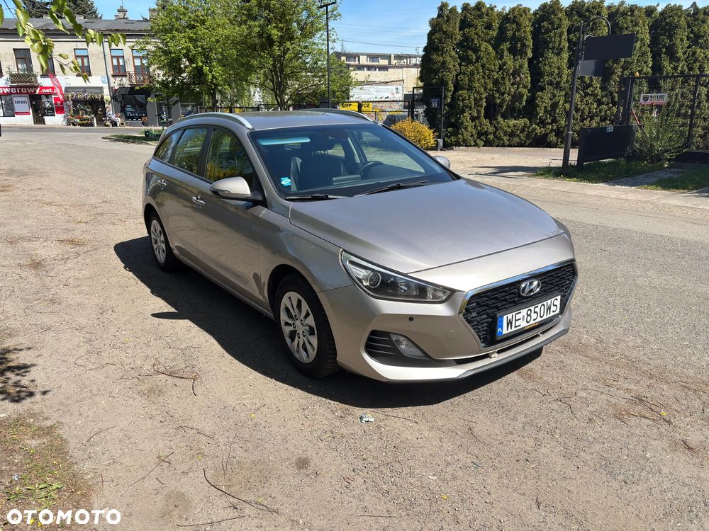 Hyundai i30 1.4 Classic + - 5
