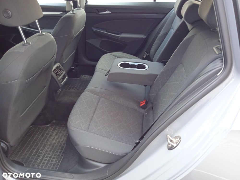 Volkswagen Golf VIII 1.5 TSI EVO Life - 13