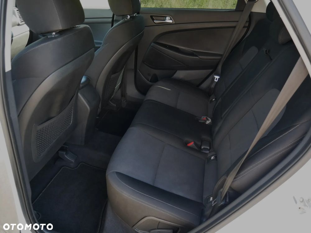 Hyundai Tucson 1.6 GDi 2WD Trend - 25