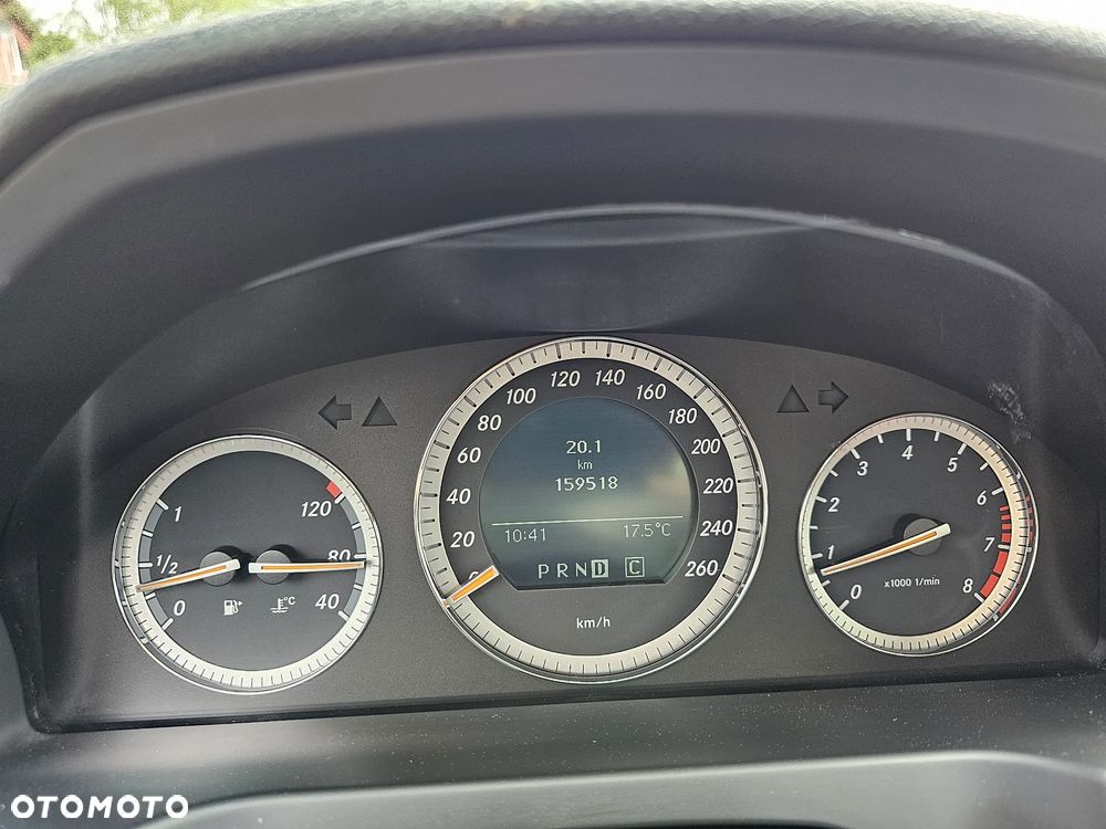 Mercedes-Benz Klasa C 180 Kompressor Automatik Avantgarde - 33