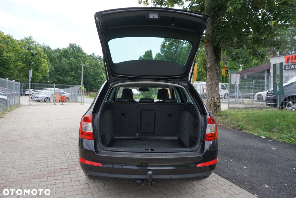 Skoda Octavia Combi 2.0 TDI DSG Premium Edition - 5
