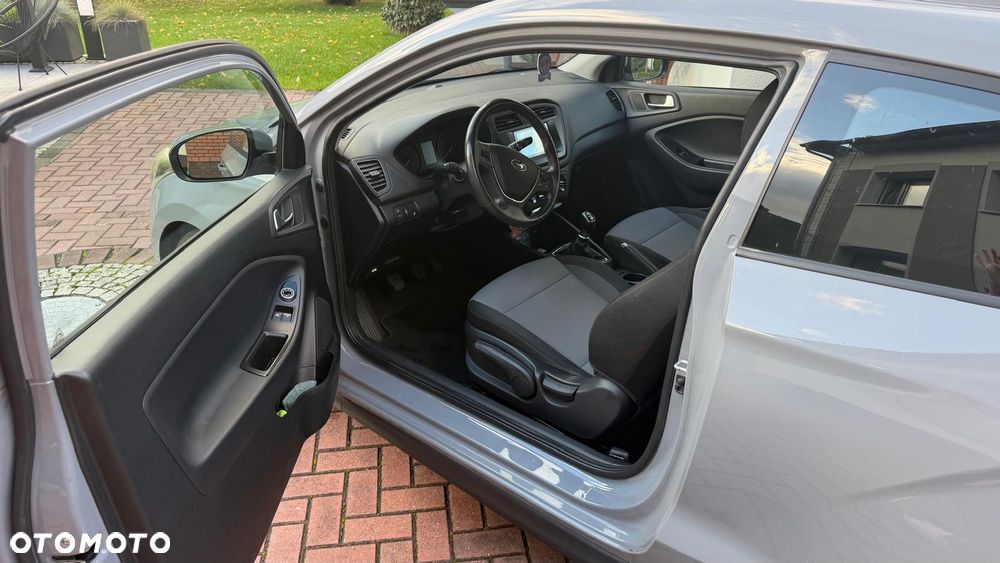 Hyundai I20 2015 photo 5