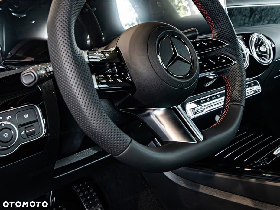 Mercedes-Benz CLA - 7