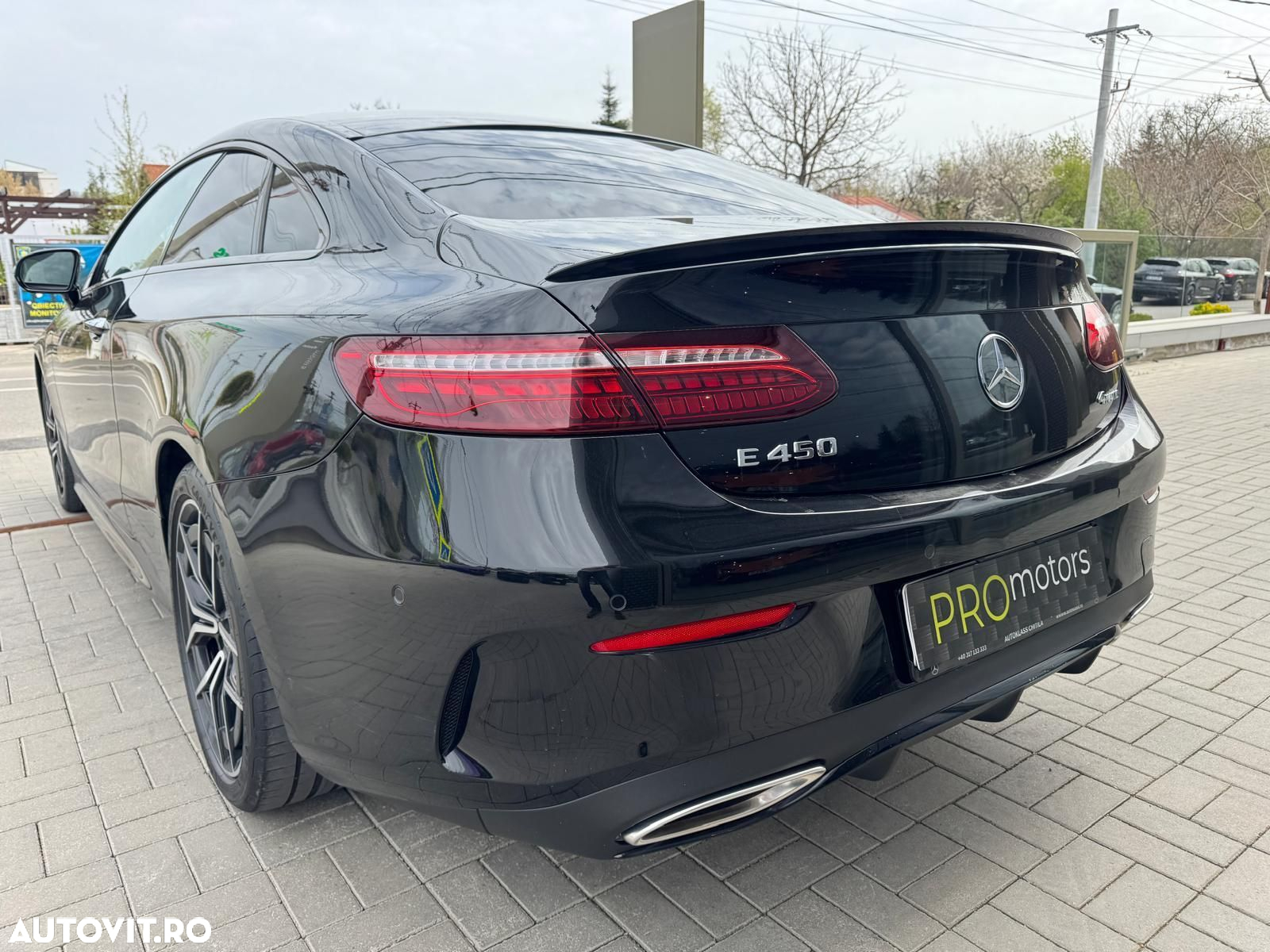 Mercedes-Benz E - 2