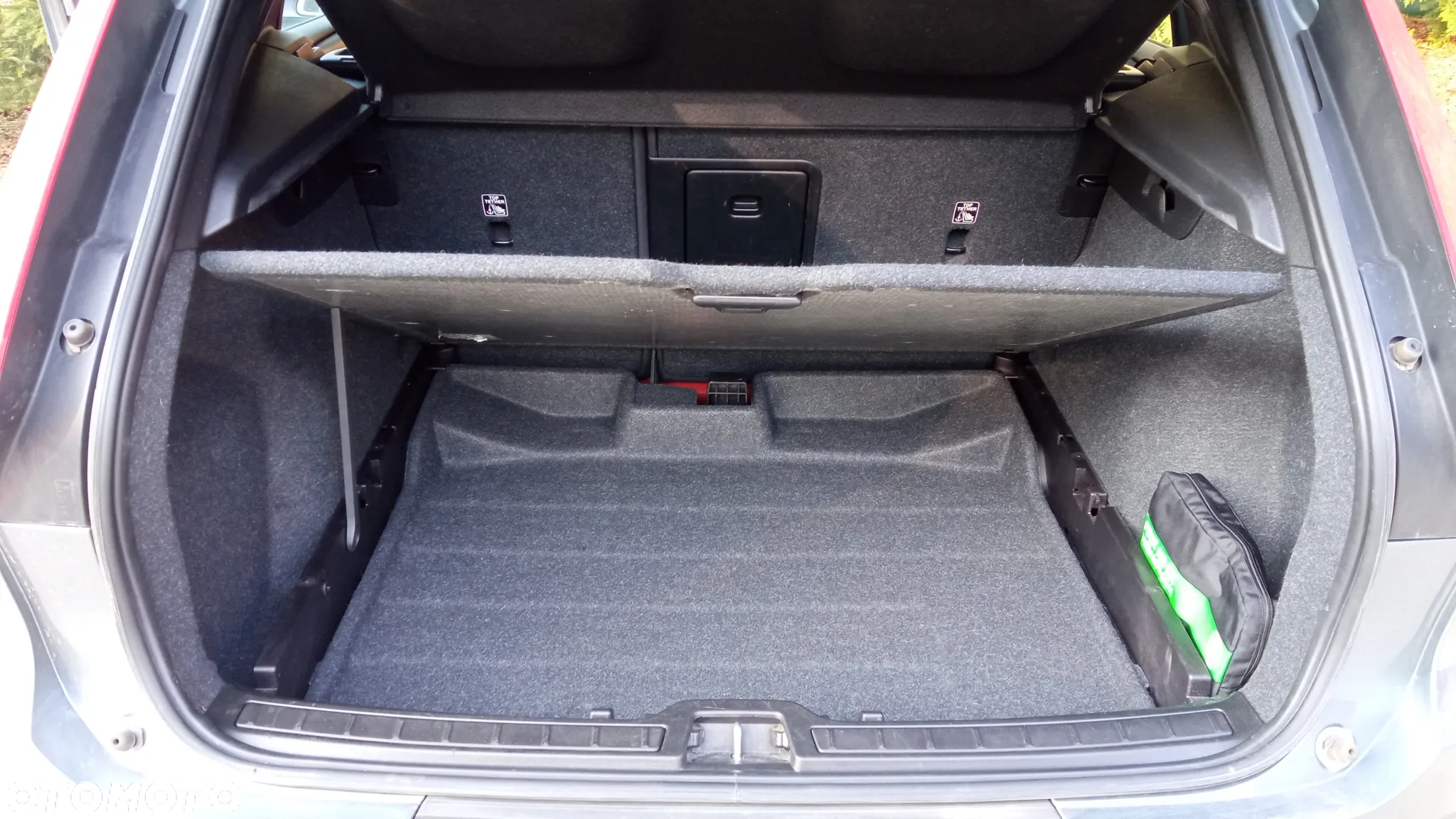 Volvo XC 40 D3 AWD Momentum Pro - 20