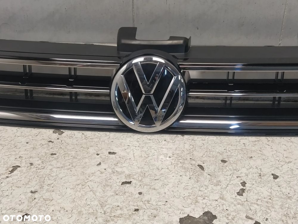 VW GOLF SPORTSVAN LIFT GRILL ATRAPA CHŁODNICY ZNACZEK CHROM ORYGINAŁ - 4