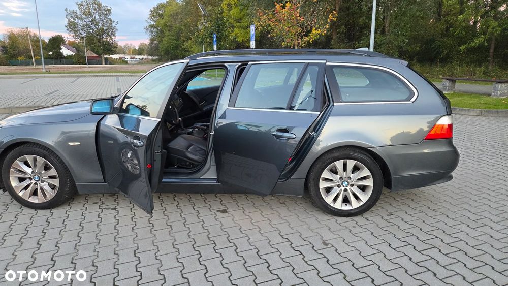 BMW Seria 5 - 34