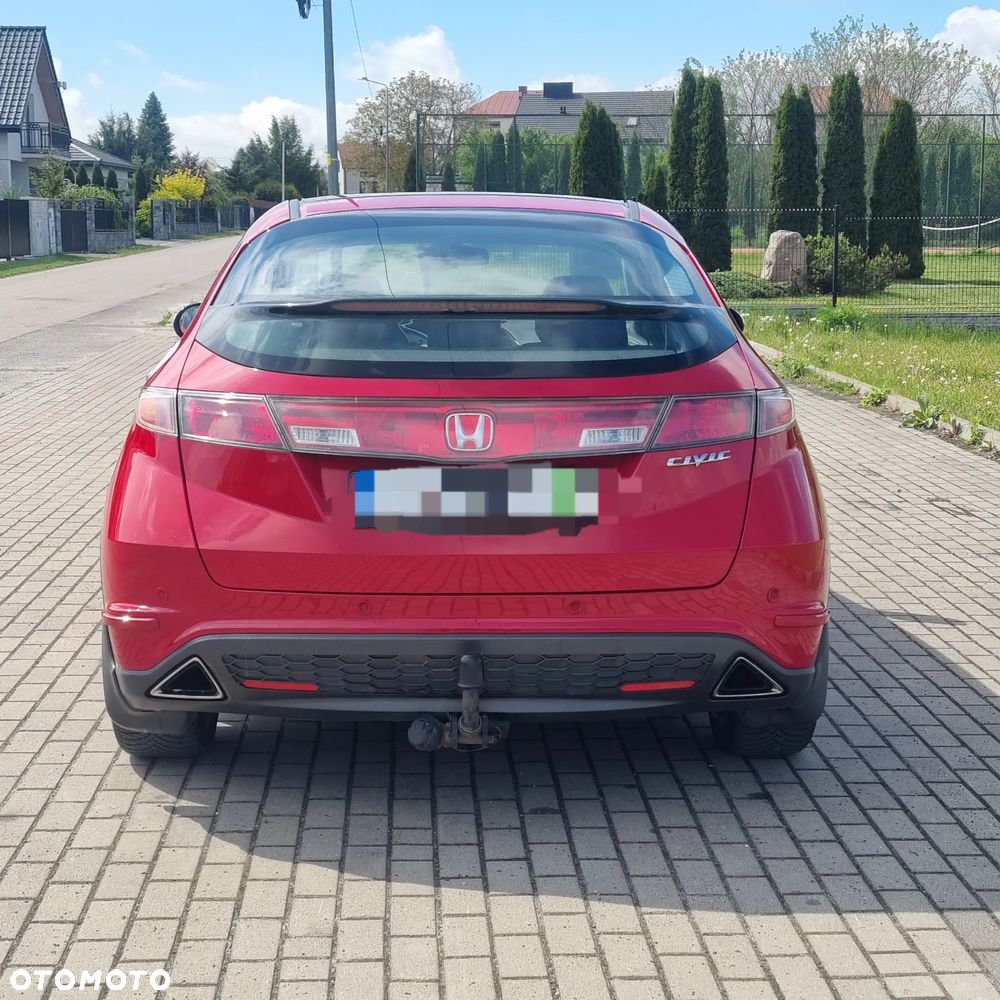 Honda Civic 1.8i-VTEC i-SHIFT Sport - 6