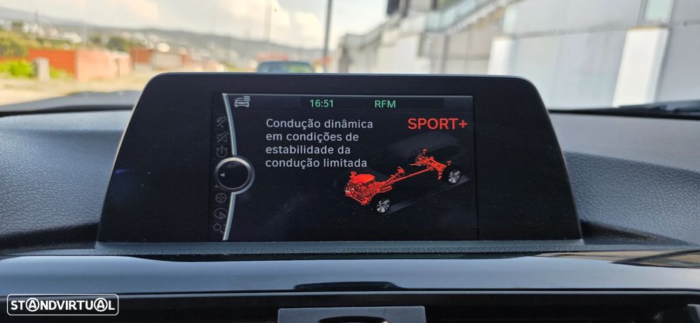 BMW 320 d Aut. Sport Line - 20