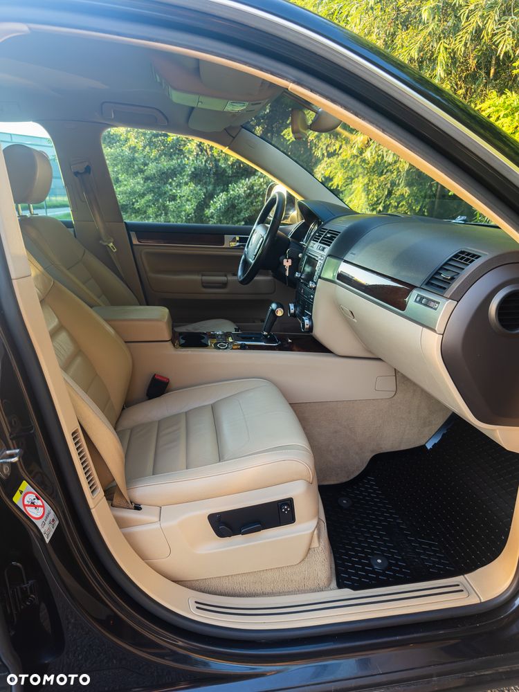 Volkswagen Touareg 3.0 V6 TDI DPF Perfect Tiptr - 13
