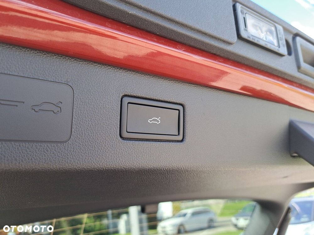 Volkswagen T-Roc 1.5 eTSI Style DSG - 20