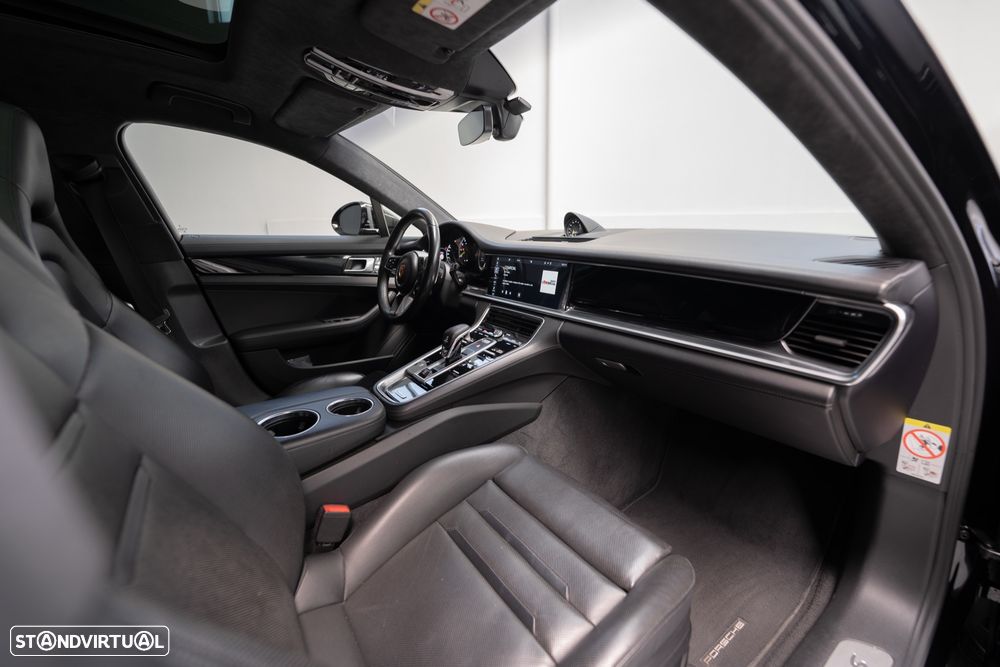 Porsche Panamera Sport Turismo Turbo S E-Hybrid - 9