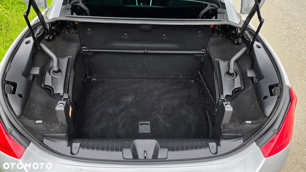 Peugeot 308 CC - 14