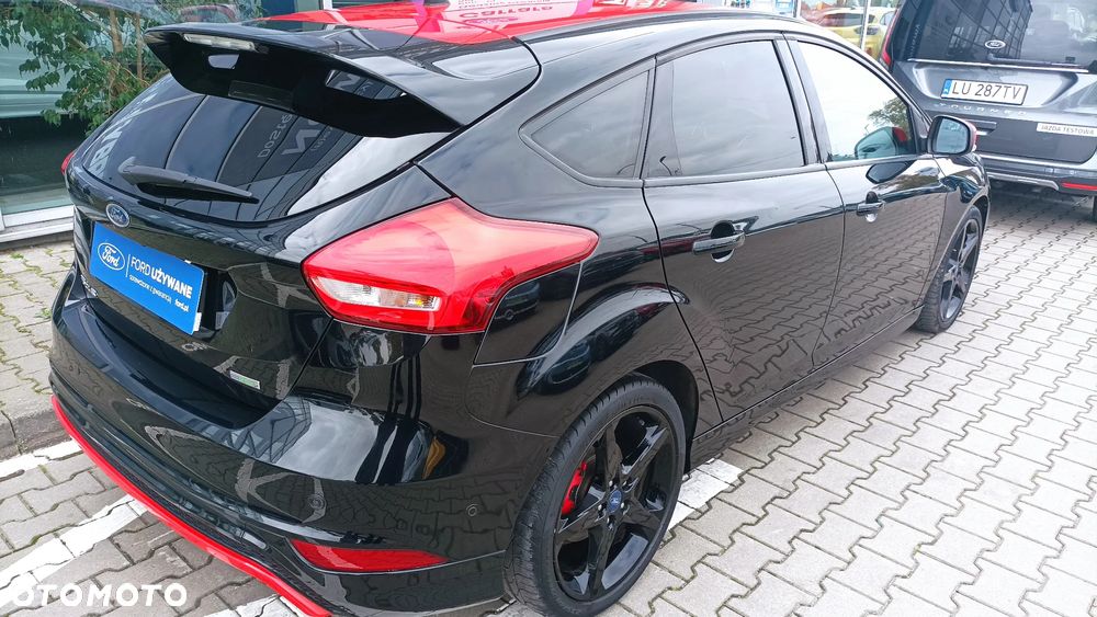 Ford Focus 1.5 EcoBoost Black Edition ASS - 9