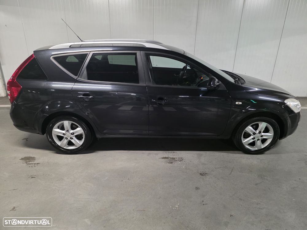 Kia Ceed SW - 5