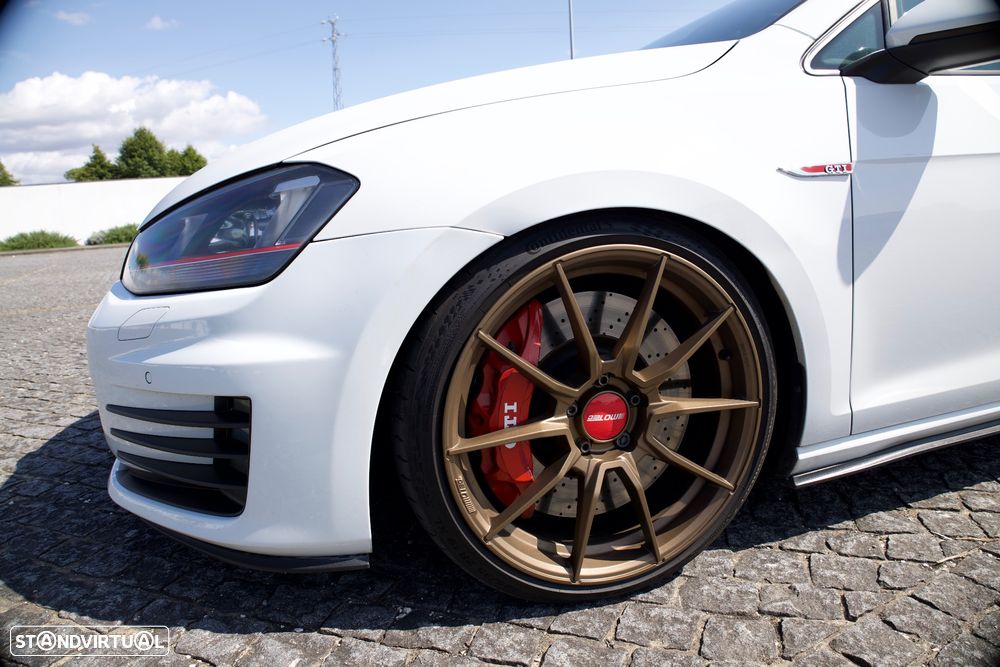 VW Golf GTI Performance BlueMotion DSG - 3