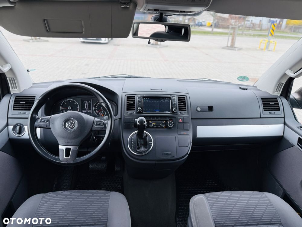 Volkswagen Multivan - 7