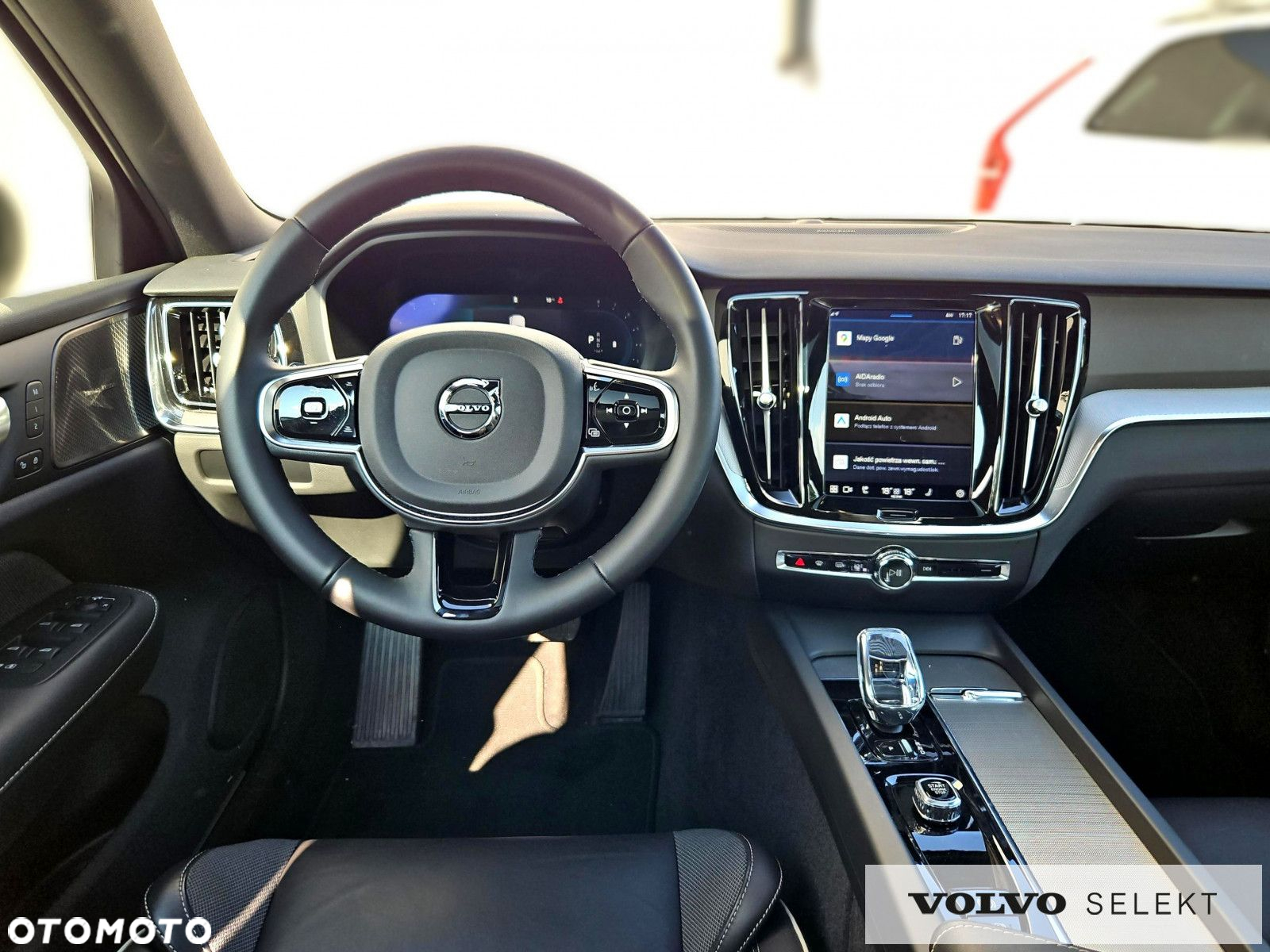 Volvo S60 B5 B AWD Plus Dark - 18