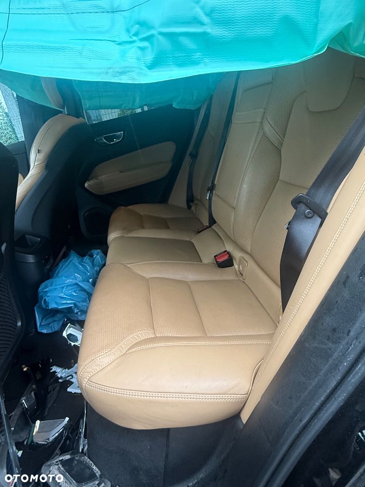 Volvo XC 60 D4 AWD Inscription - 14