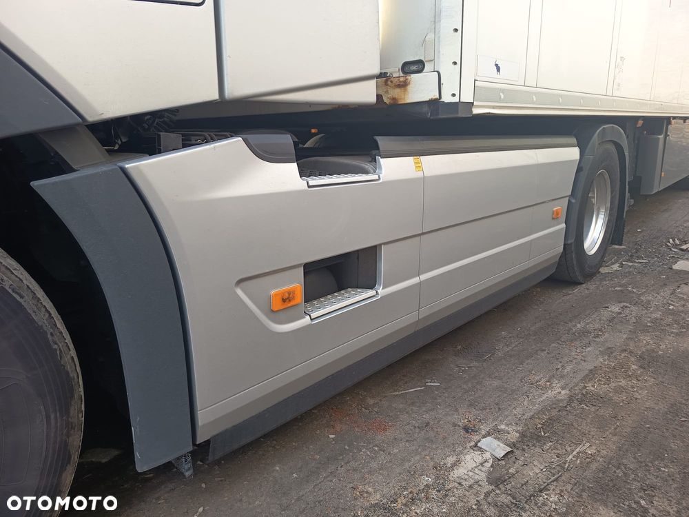 Volvo FH14 - 5