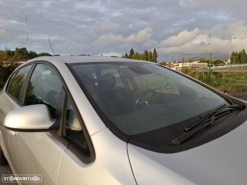 Opel Astra 1.4 Enjoy - 25