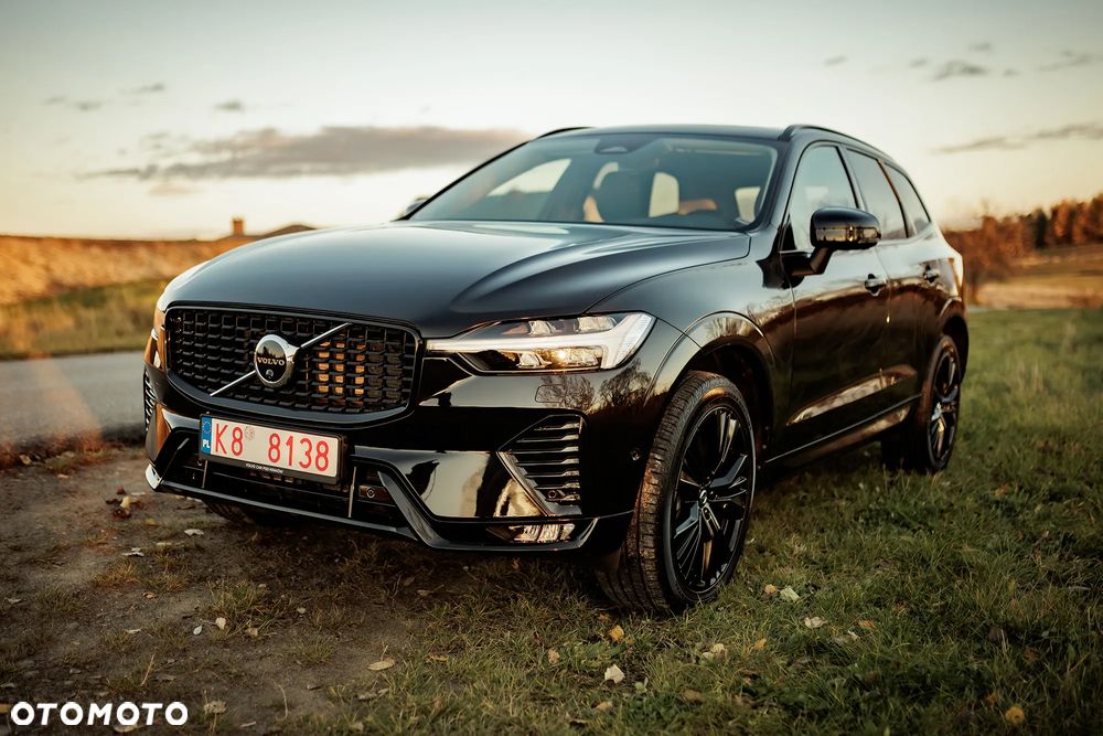 Volvo XC 60 B5 B AWD Plus Black Edition - 8