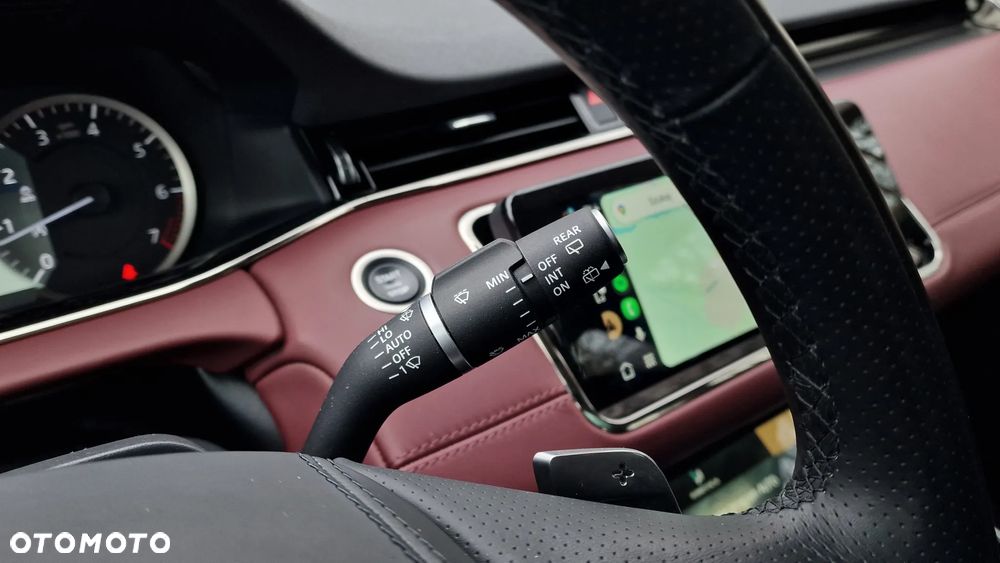 Land Rover Range Rover Evoque - 28