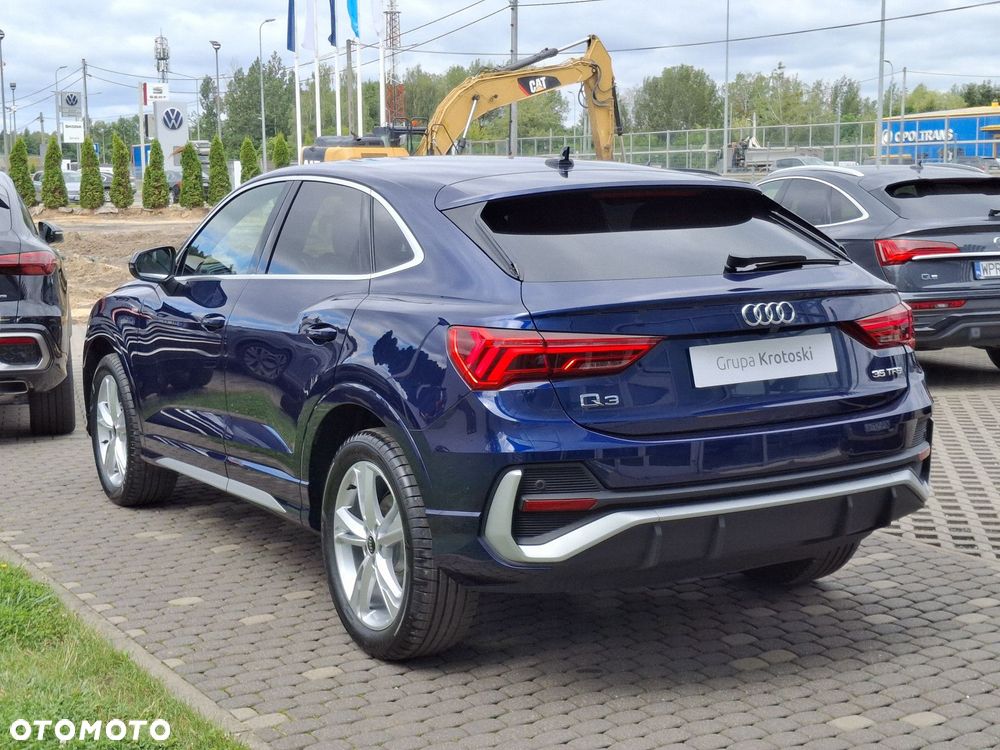Audi Q3 Sportback - 3
