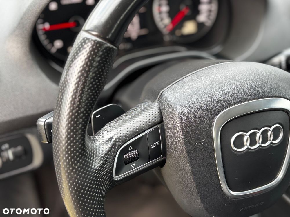 Audi A3 Sportback 2.0 TDI DSG Ambition - 22