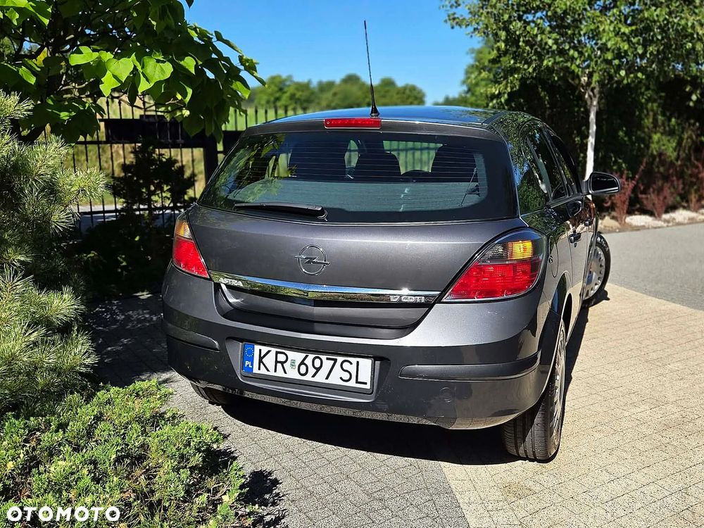 Opel Astra 1.7 CDTI Enjoy - 22