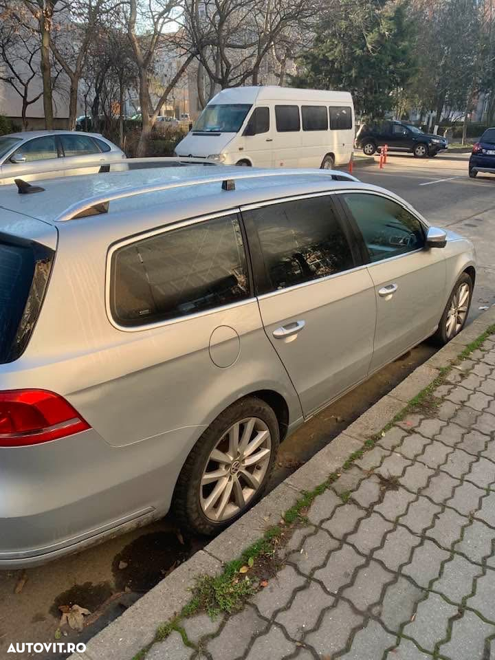 Volkswagen Passat Variant 2.0 TDI DPF DSG Highline - 20