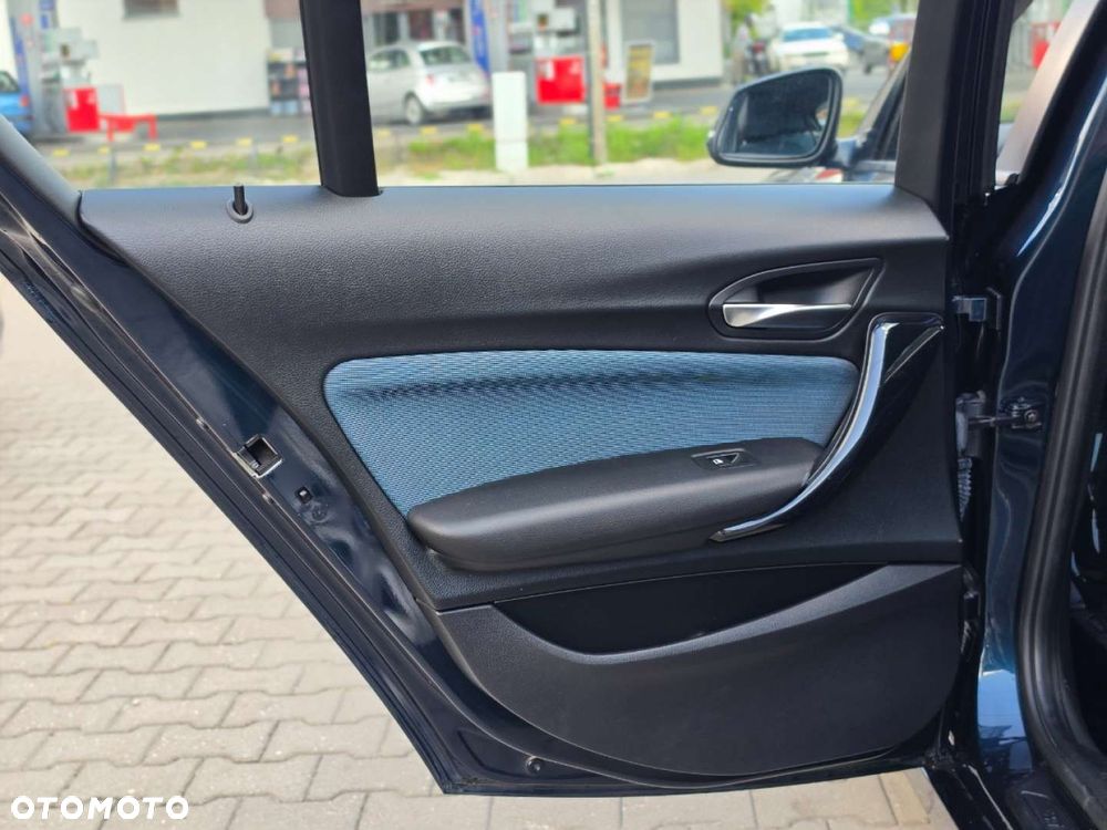 BMW Seria 1 - 30
