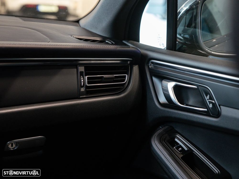 Porsche Macan T PDK - 37