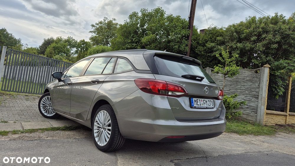 Opel Astra - 2