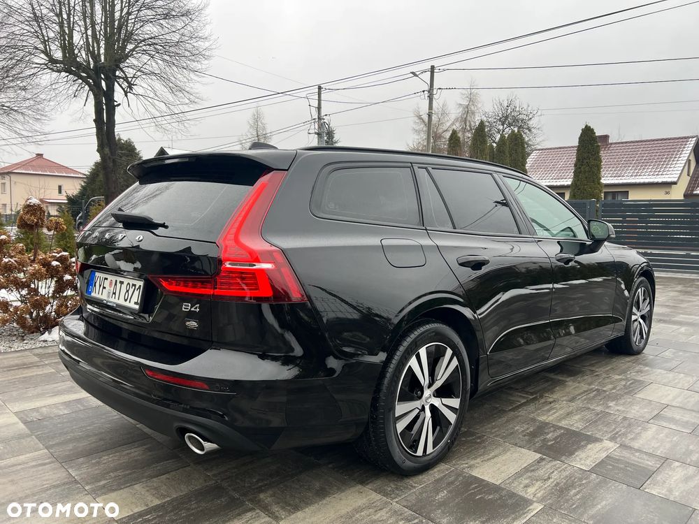 Volvo V60 B4 D Geartronic Momentum Pro - 17