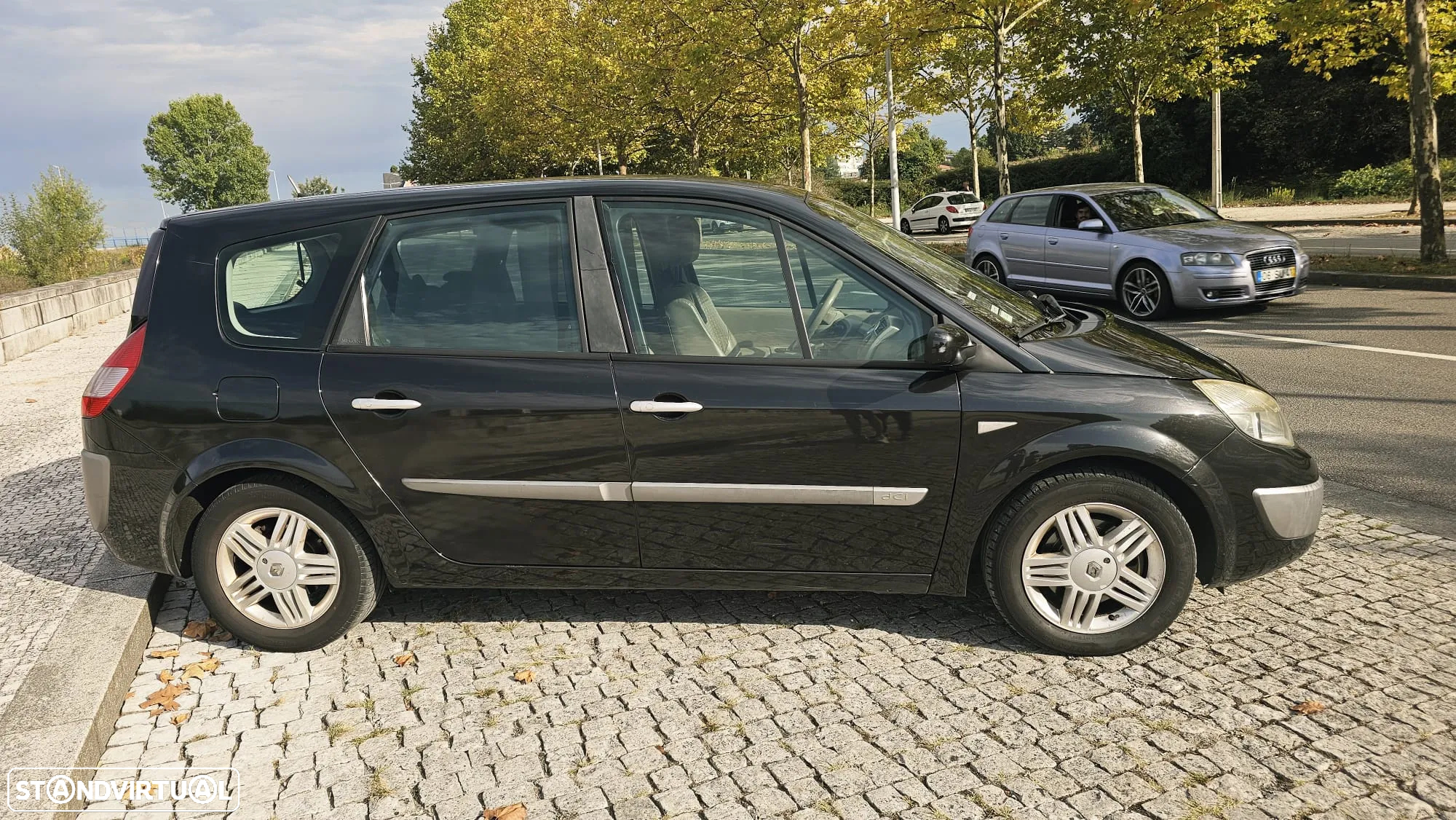 Renault Grand Scénic 1.5 dCi Confort Privilège - 9