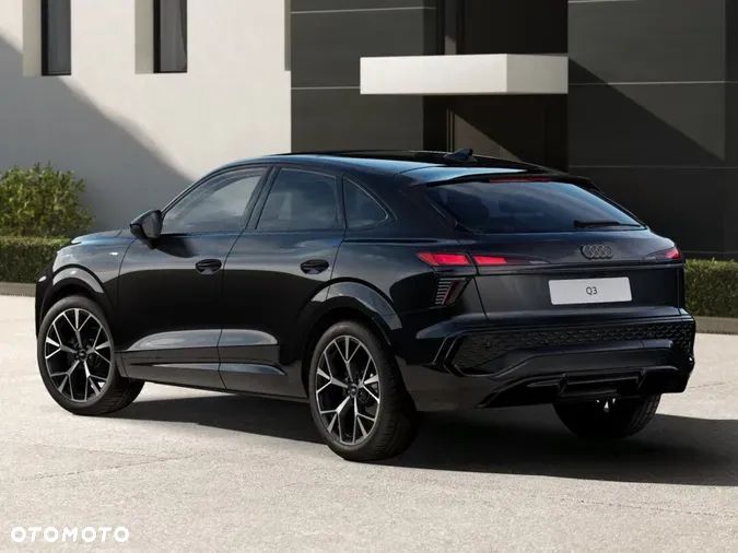 Audi Q3 Sportback - 3
