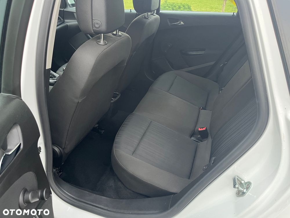 Opel Astra 1.4 - 8
