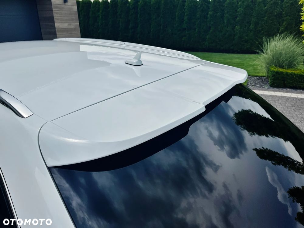 Audi A6 Avant 2.0 TDI quattro S tronic - 16
