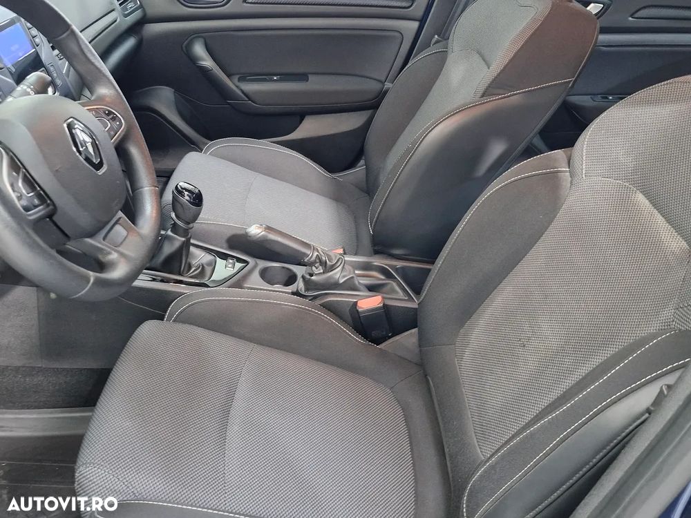 Renault Megane TCe Business - 6