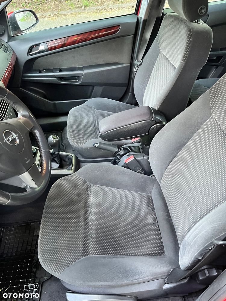 Opel Astra - 10