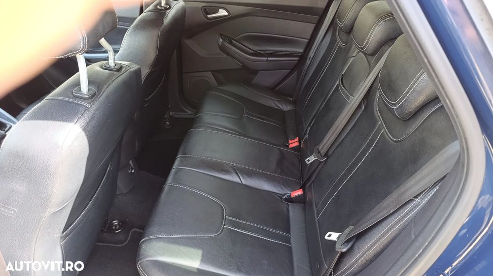 Ford Focus - 7
